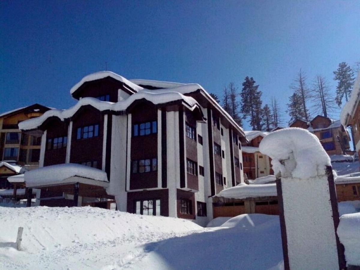 Hotel Gulmarg Inn Exteriör bild
