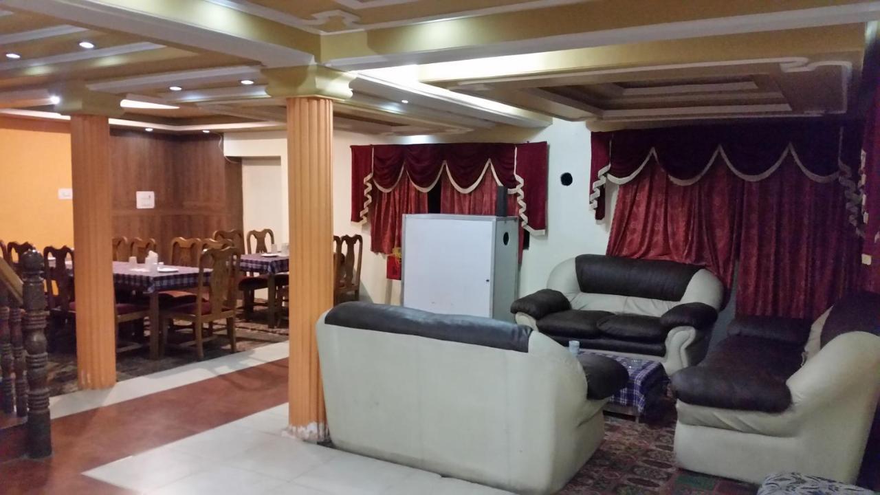 Hotel Gulmarg Inn Exteriör bild